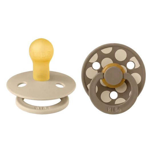 STUDIO Colour Pacifiers 2 Pack Polka - Vanilla/Dark Oak