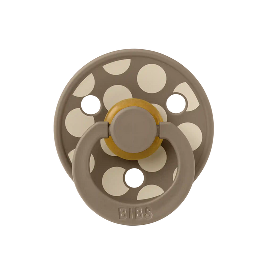 STUDIO Colour Pacifier Polka - Dark Oak/Vanilla