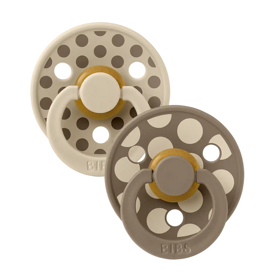 STUDIO Colour Pacifiers 2 Pack Polka - Vanilla/Dark Oak