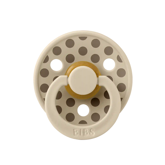 STUDIO Colour Pacifier Polka - Vanilla/Dark Oak